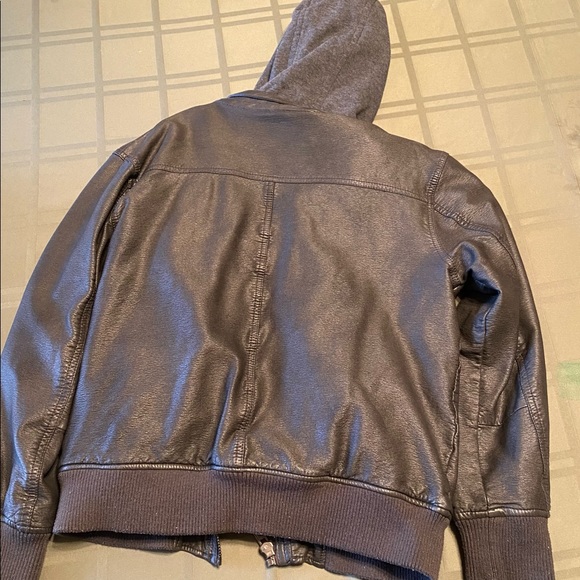 Vegan leather mens size M jacket - Picture 2 of 8